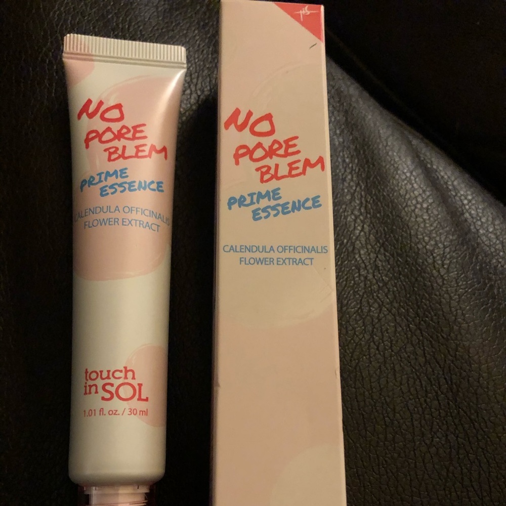 No Pore Blem primer by touch in Sol